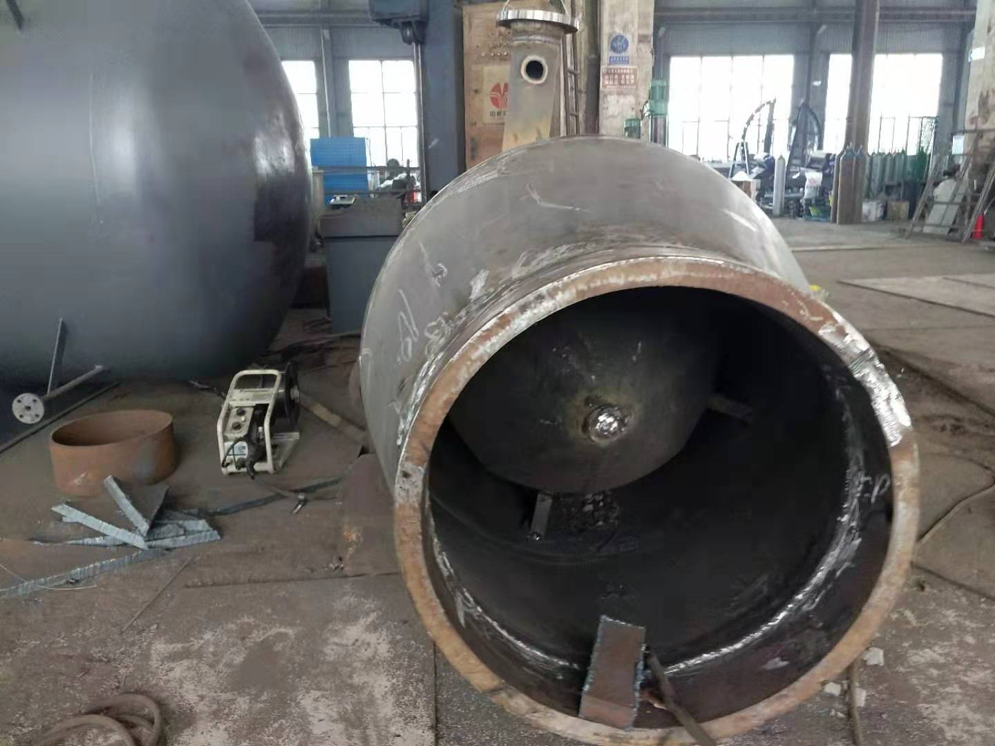 集粒器屬于吹管消聲器匹配設備，集粒器也被稱為集渣器。